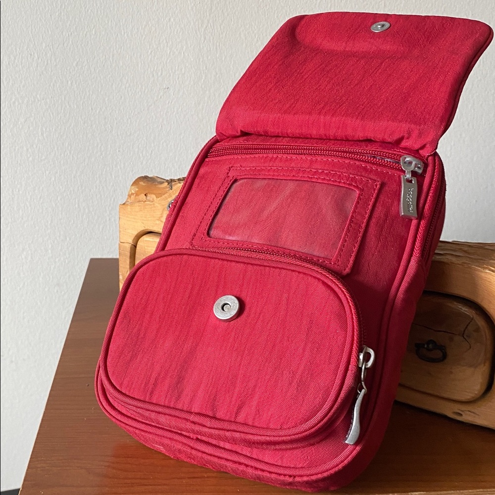 Baggallini Women's RFID Journey Crossbody Bag - Picture 6 of 8